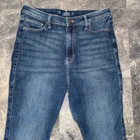 Hollister Ultra High-Rise Super Skinny Jeans Soft Stretch Size 31x27 - Picture 2 of 6